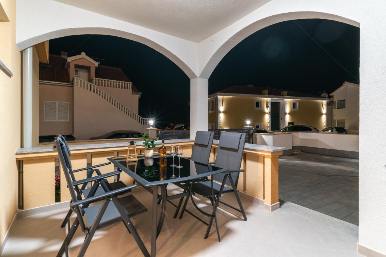 Villa A Marina Luaran gambar